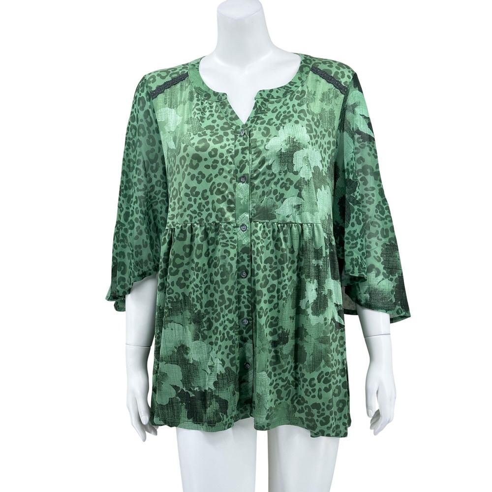 One World Top Womens XL Green Mixed Animal Floral Button Up Boho Tunic Office‎